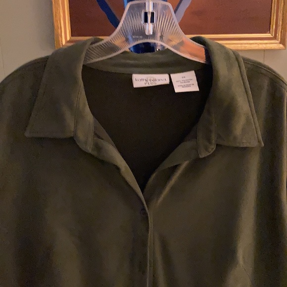 kathy ireland Plus short sleeve top 2X - Picture 7 of 10